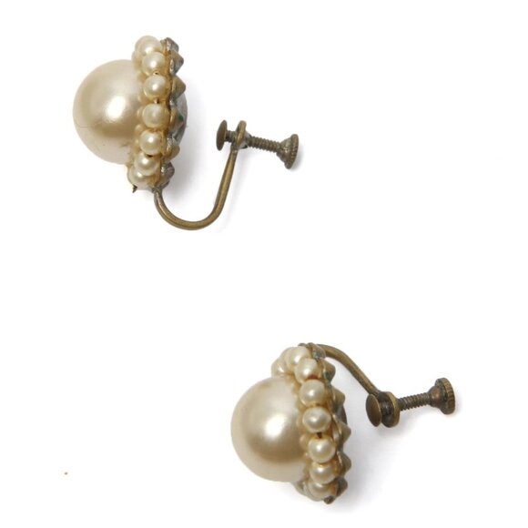 Vintage Faux Pearl Halo Cluster Screwback Earrings Round Brass Gold Metal 50s - Picture 2 of 6